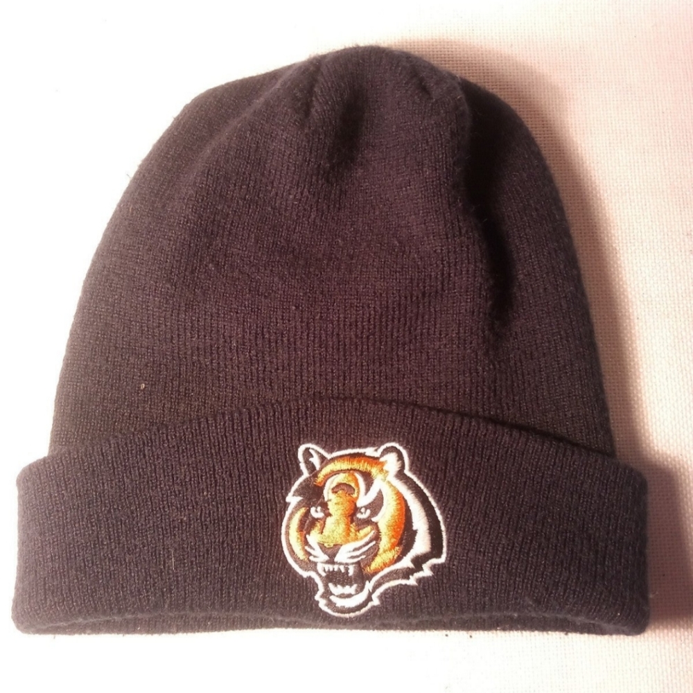 CINCINNATI BENGALS NFL FOOTBALL VTG BLACK KNIT CUFFED BEANIE WINTER CAP. Reebok.